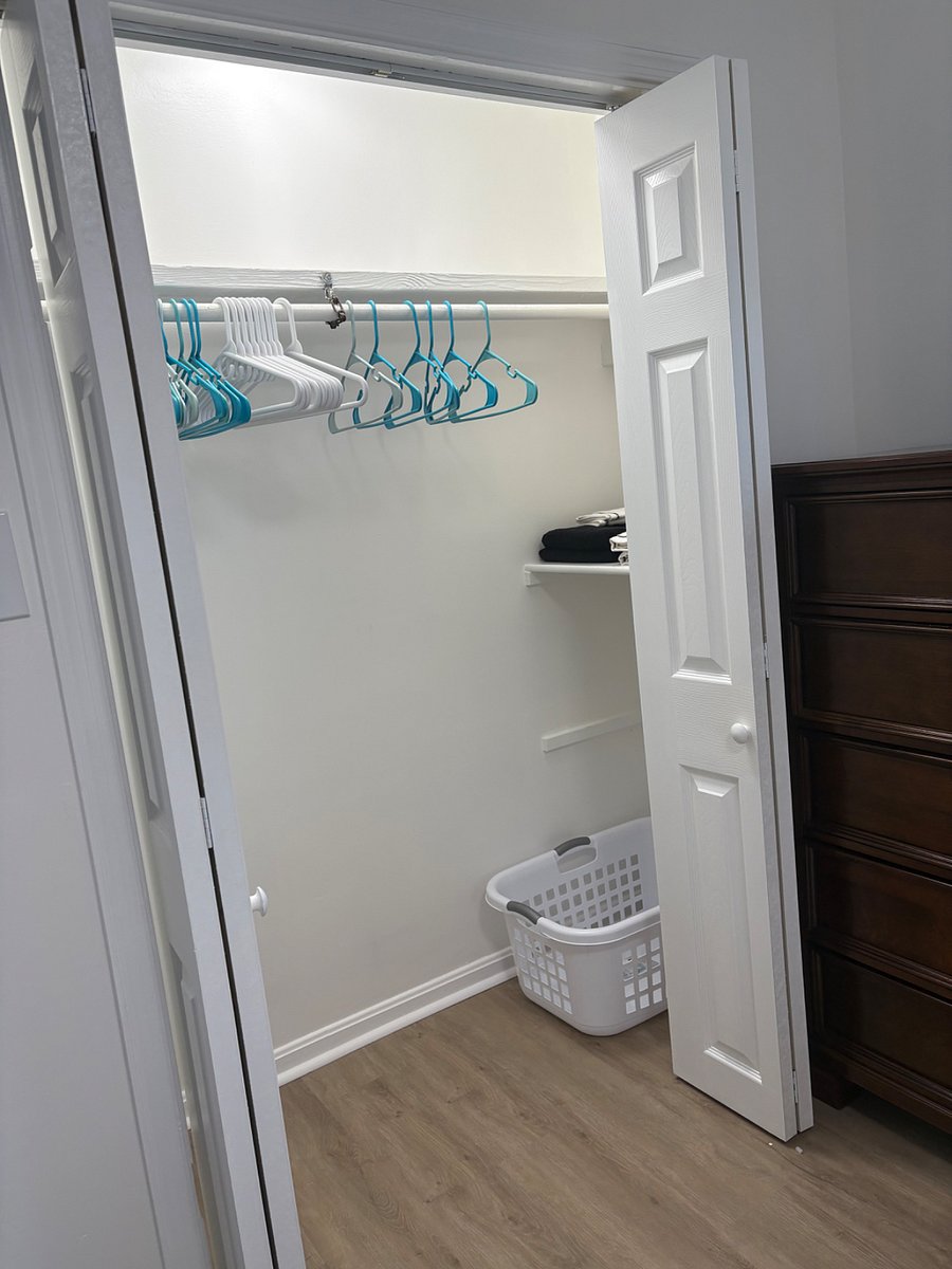 Furnished Finder property 810631_1 photo 26