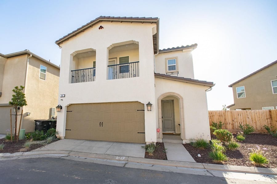 Furnished Finder property 810632_1 photo 3