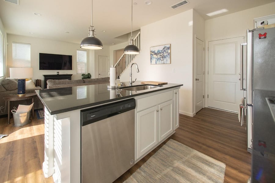 Furnished Finder property 810632_1 photo 5
