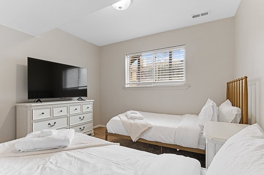 Furnished Finder property 810641_1 photo 16