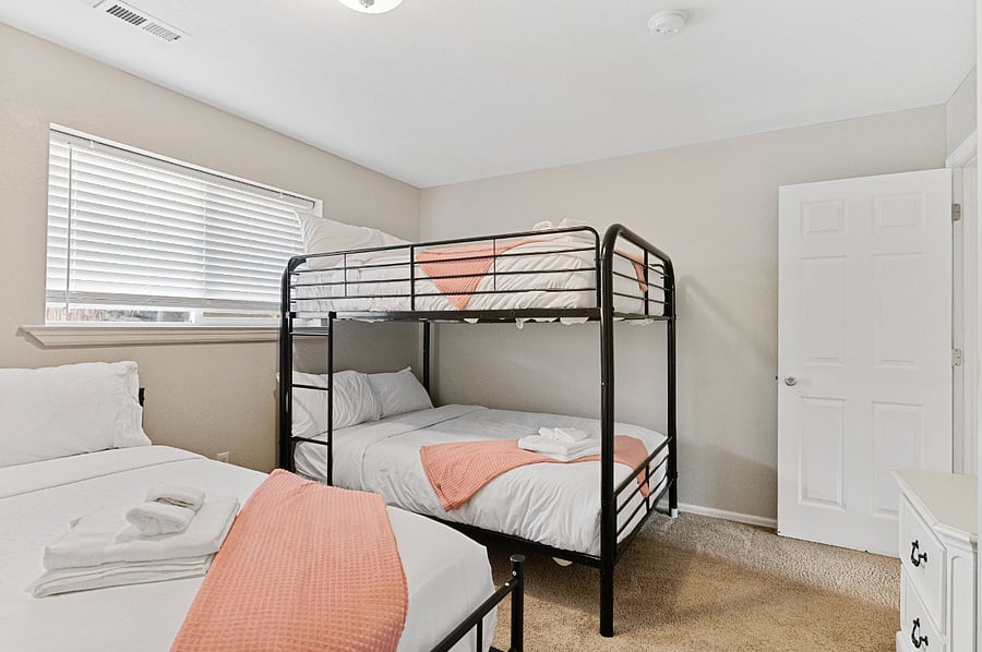 Furnished Finder property 810641_1 photo 21
