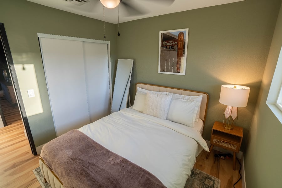 Furnished Finder property 810671_1 photo 17