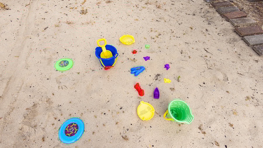 Frisbee and beach toys