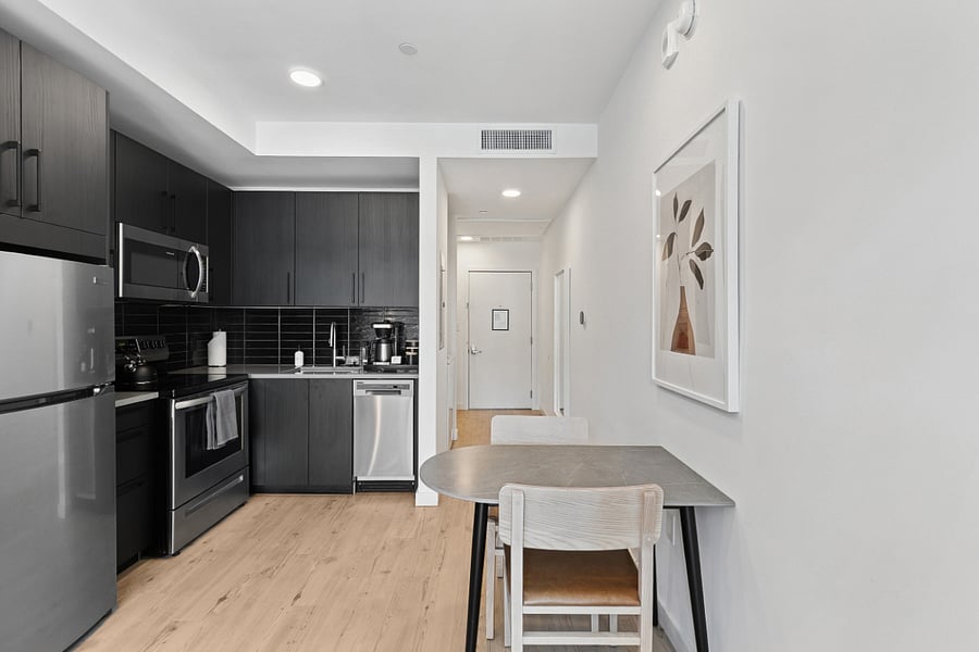 Furnished Finder property 810747_9 photo 5