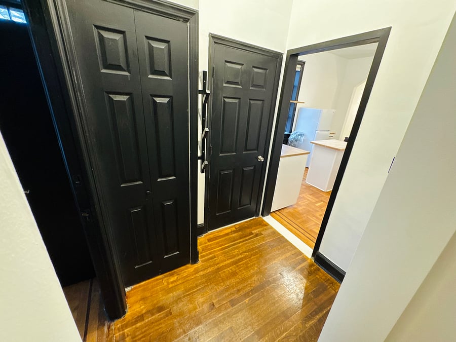 Furnished Finder property 810750_1 photo 3
