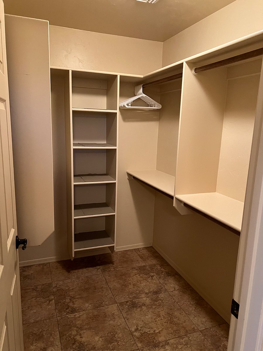 Furnished Finder property 810767_1 photo 4
