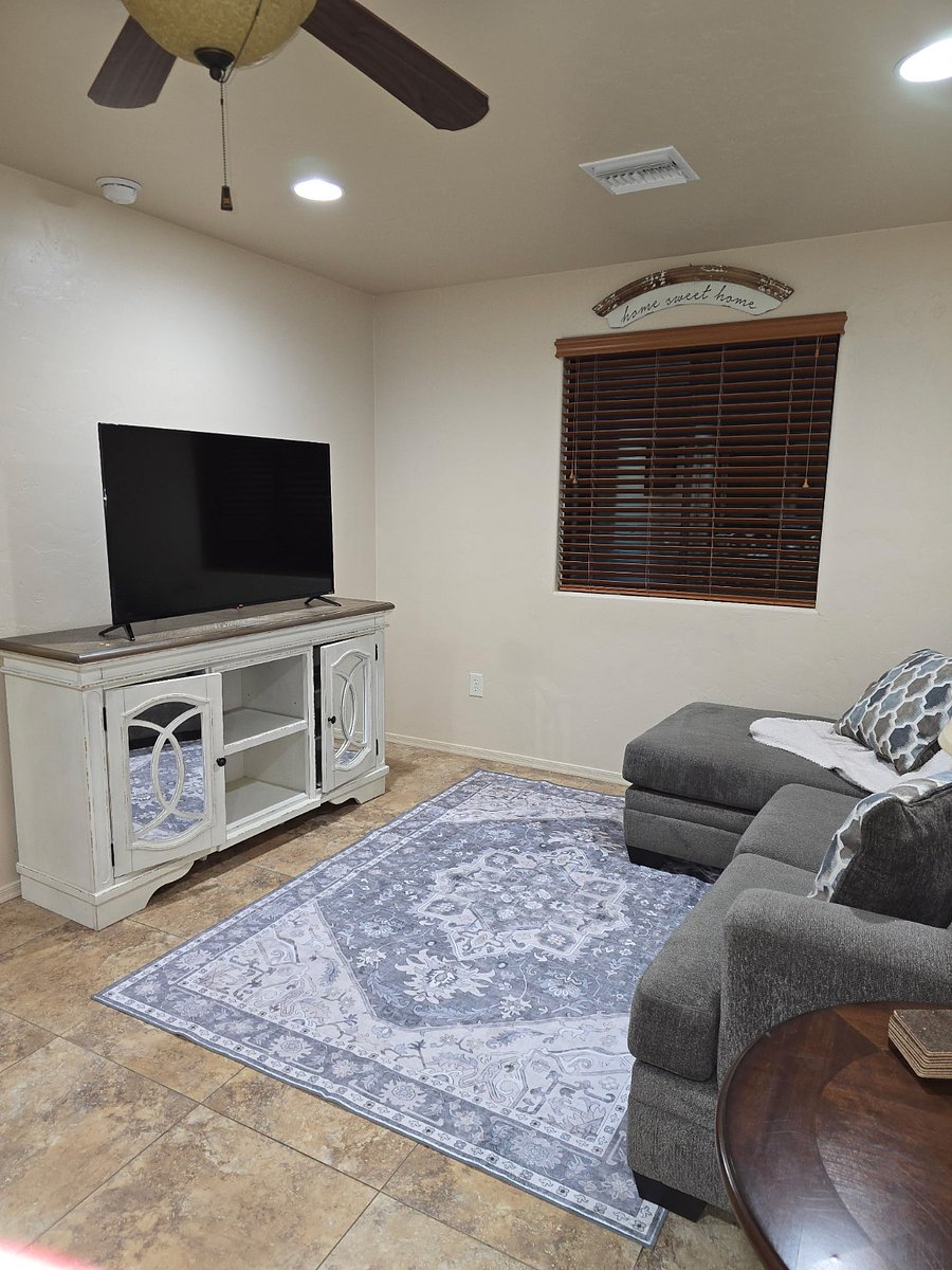Furnished Finder property 810767_1 photo 3