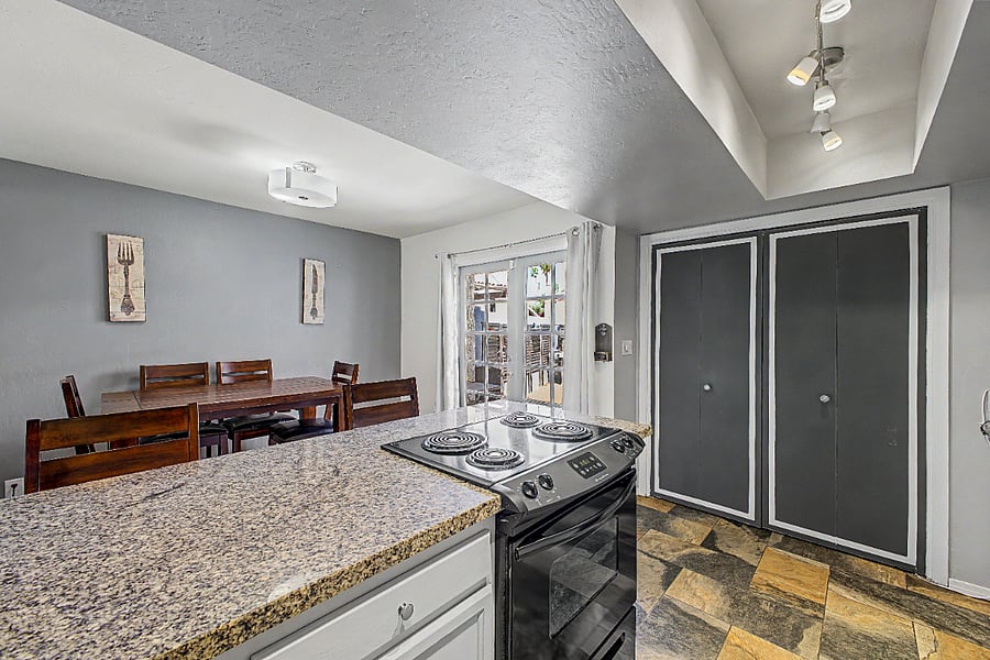Furnished Finder property 810808_1 photo 12
