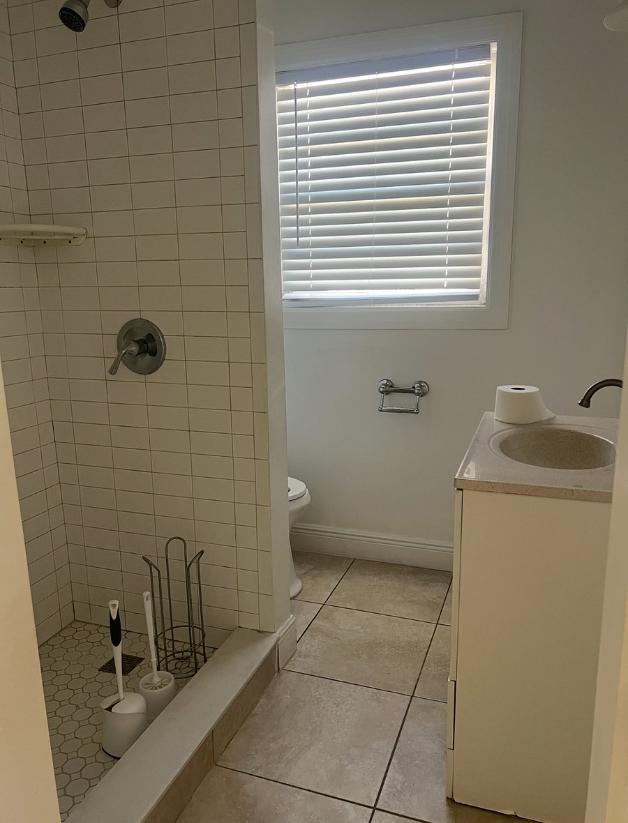 Furnished Finder property 810814_1 photo 4