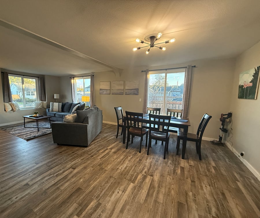 Living/Dining Room