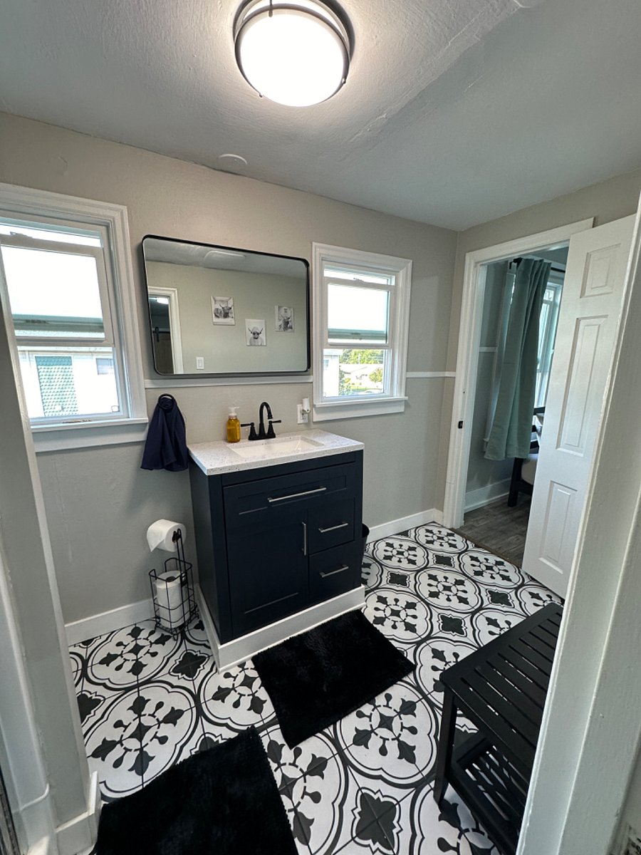 3/4 bath shared with one other room, second floor