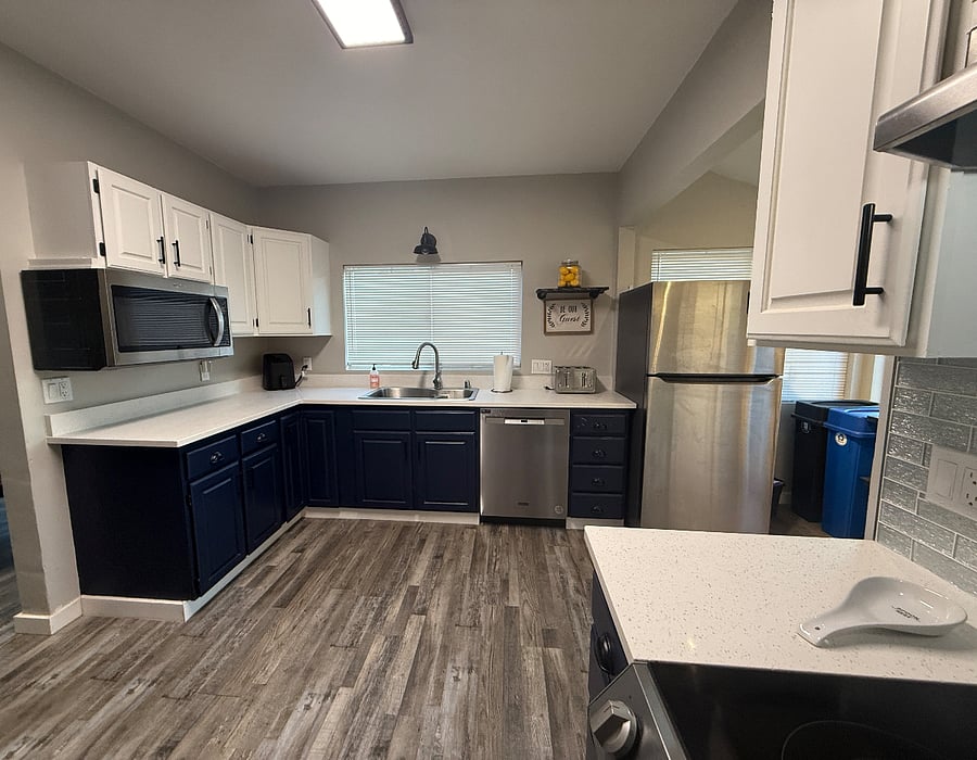 Kitchen with dishwasher