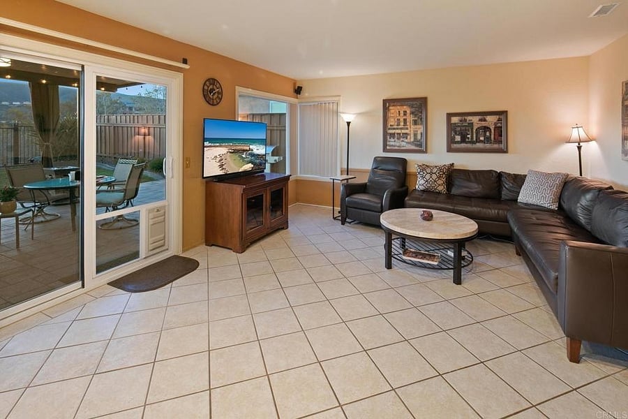 Furnished Finder property 810831_1 photo 3