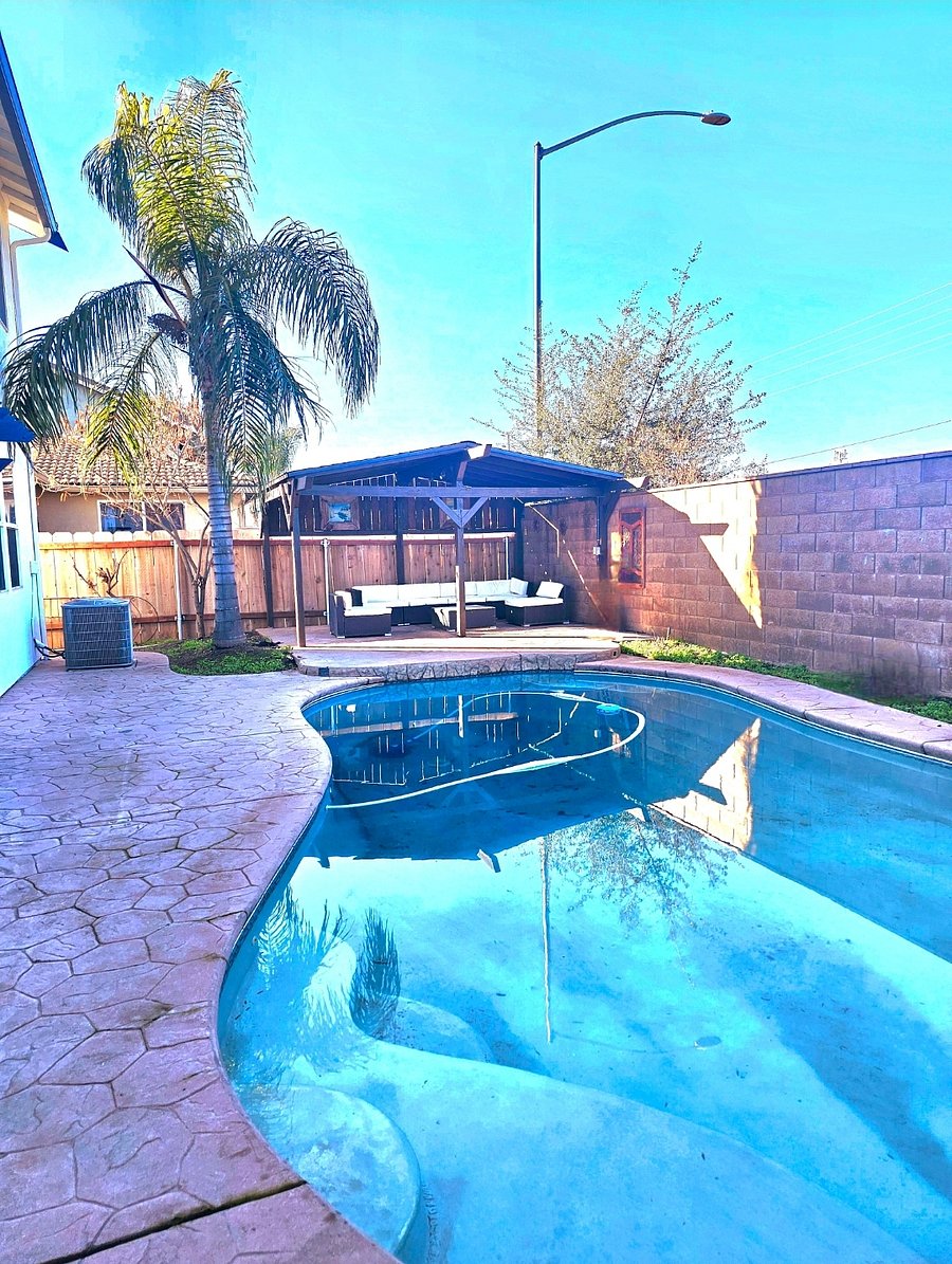 Furnished Finder property 810923_1 photo 3
