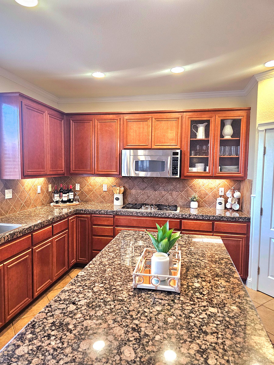 Furnished Finder property 810923_1 photo 5