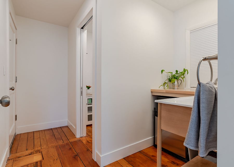 Guest suite