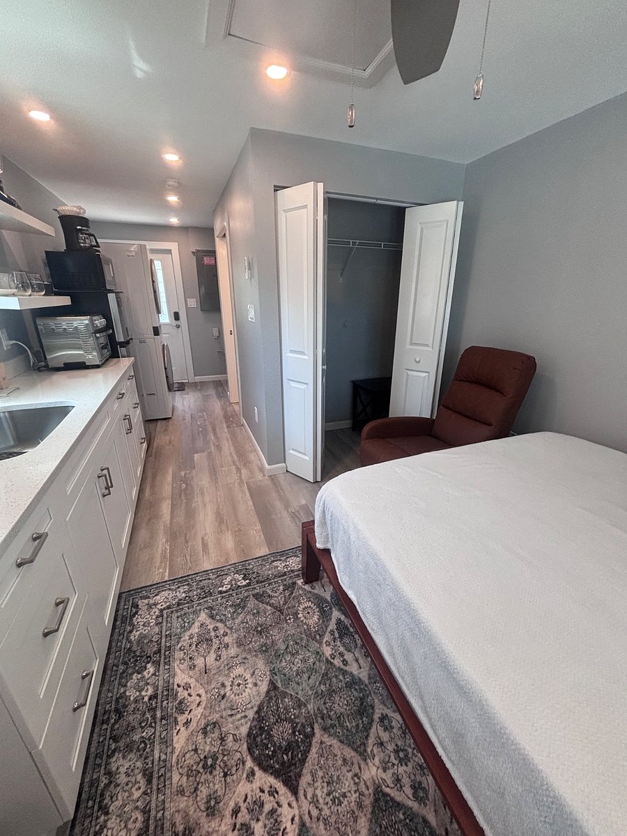 Furnished Finder property 811026_1 photo 10