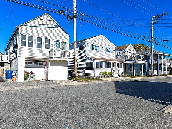 Furnished Finder property 811058_1 photo 16