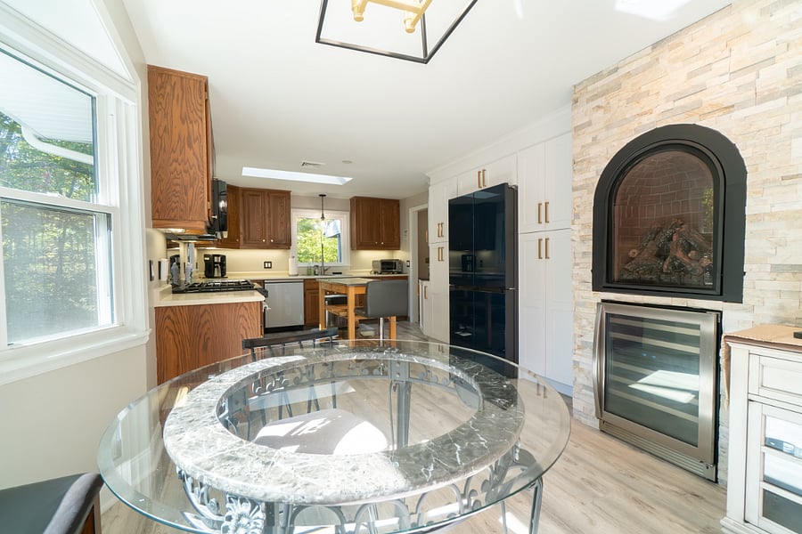 Breakfast nook with natural gas fireplace