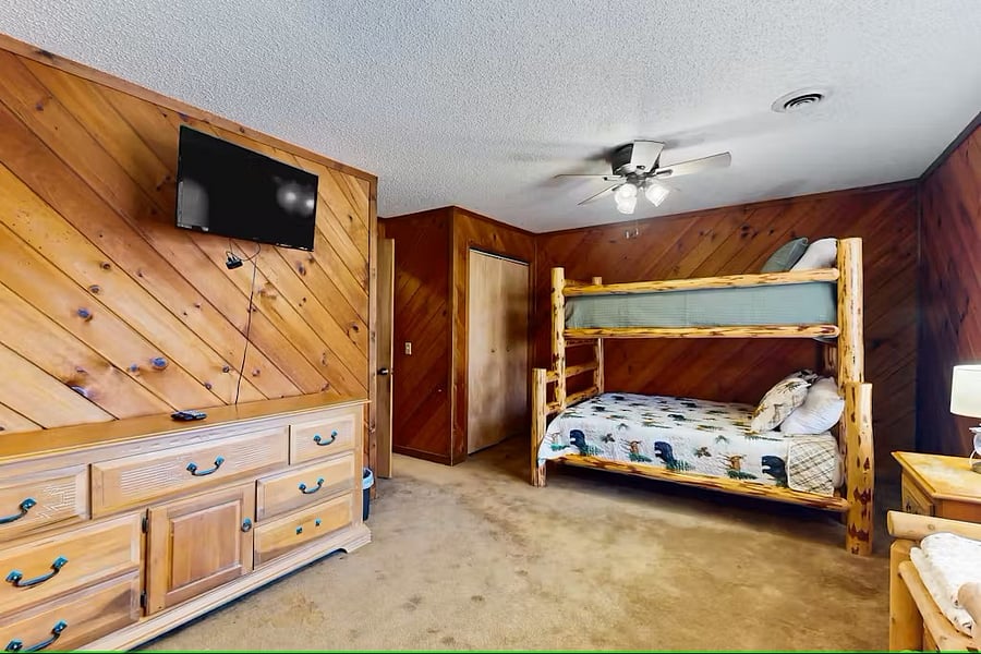 Furnished Finder property 811106_1 photo 13
