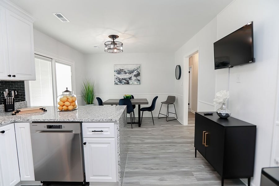 Furnished Finder property 811169_1 photo 3