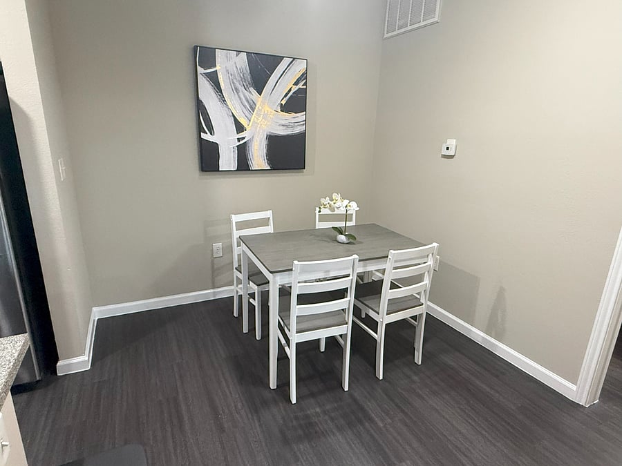 Furnished Finder property 811210_1 photo 7