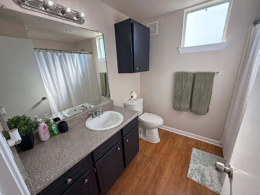Furnished Finder property 811210_2 photo 10