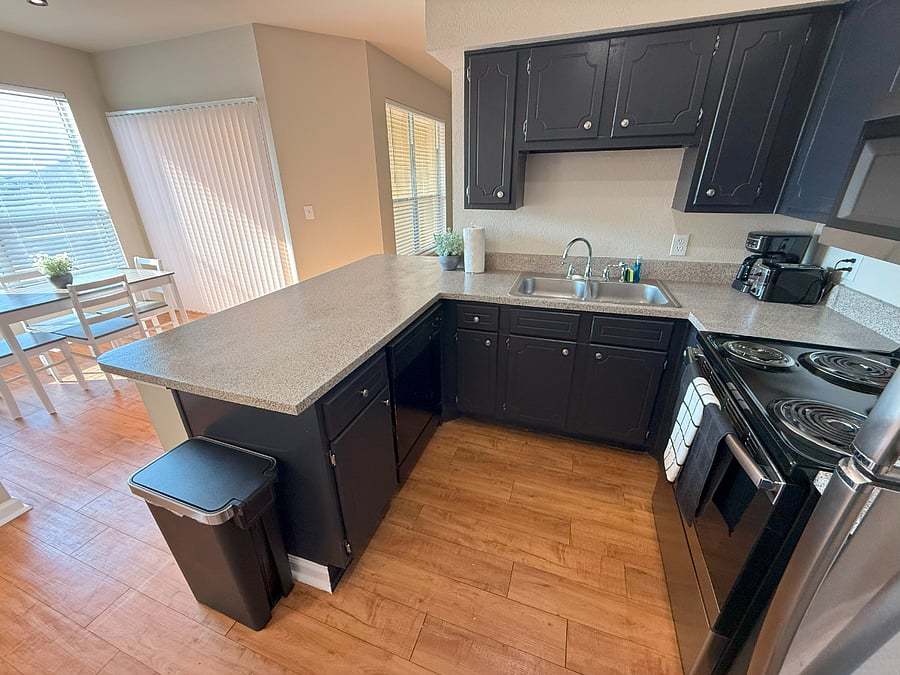 Furnished Finder property 811210_2 photo 9