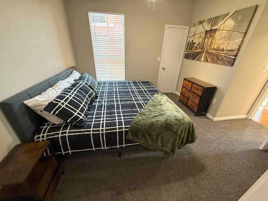 Furnished Finder property 811210_2 photo 15