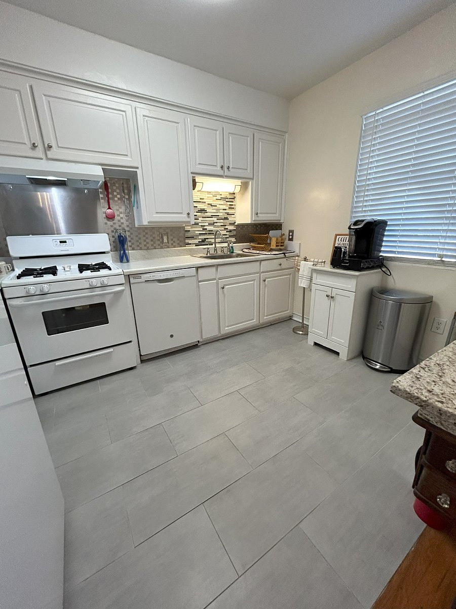 Furnished Finder property 811264_1 photo 4