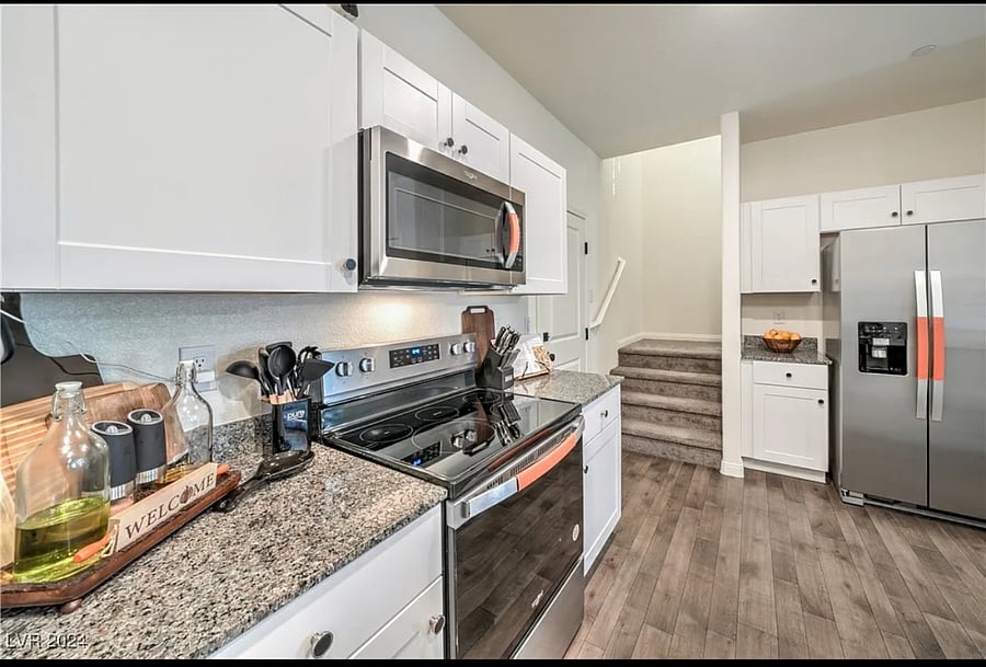 Furnished Finder property 811292_1 photo 5
