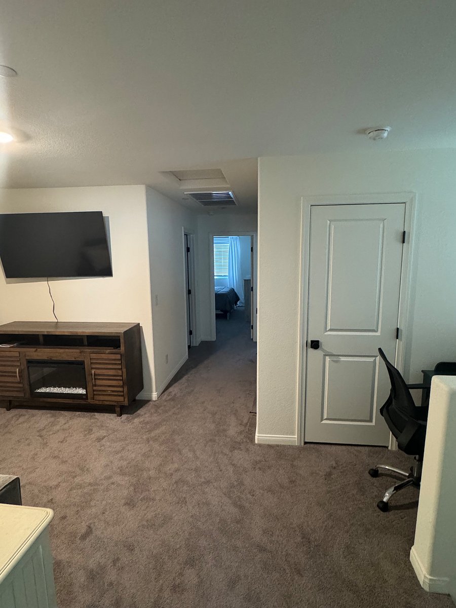 Furnished Finder property 811292_1 photo 16