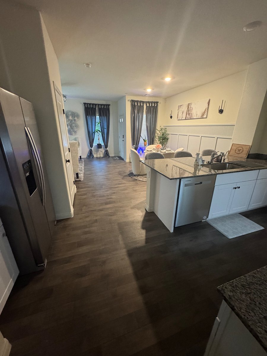Furnished Finder property 811292_2 photo 4