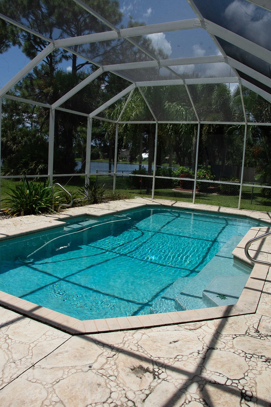 Furnished Finder property 811348_1 photo 25