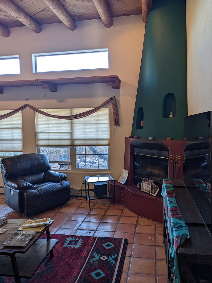 Furnished Finder property 811403_1 photo 4