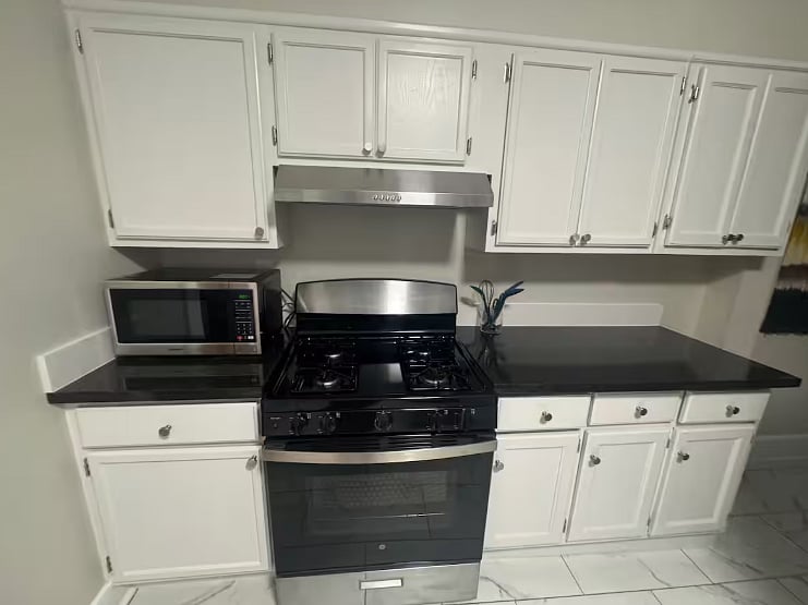 Furnished Finder property 811428_1 photo 10