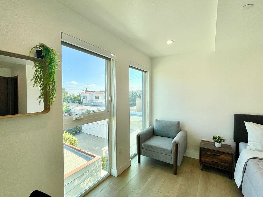 Furnished Finder property 811446_2 photo 8