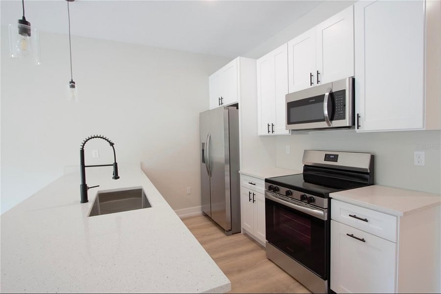 Furnished Finder property 811453_1 photo 3