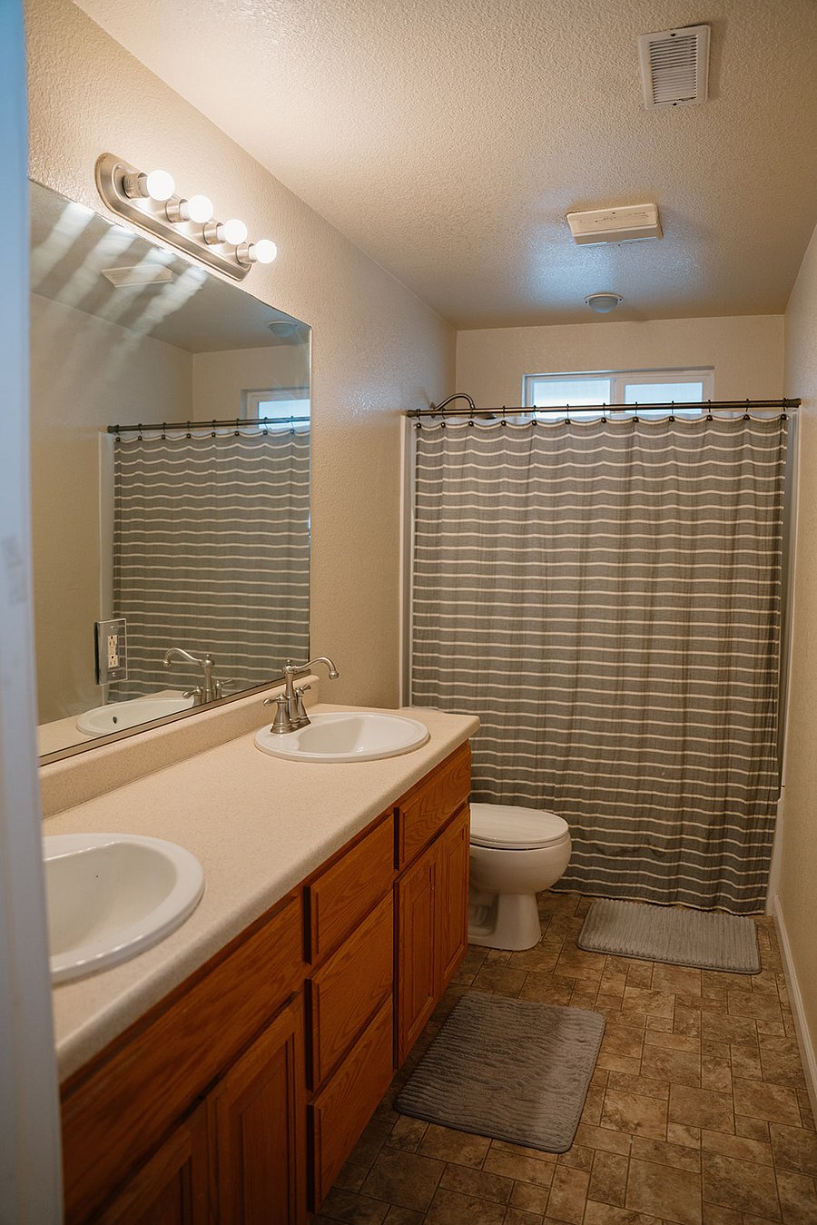 Furnished Finder property 811487_1 photo 11