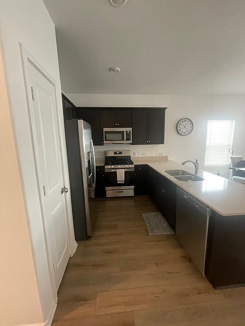 Furnished Finder property 811511_1 photo 9