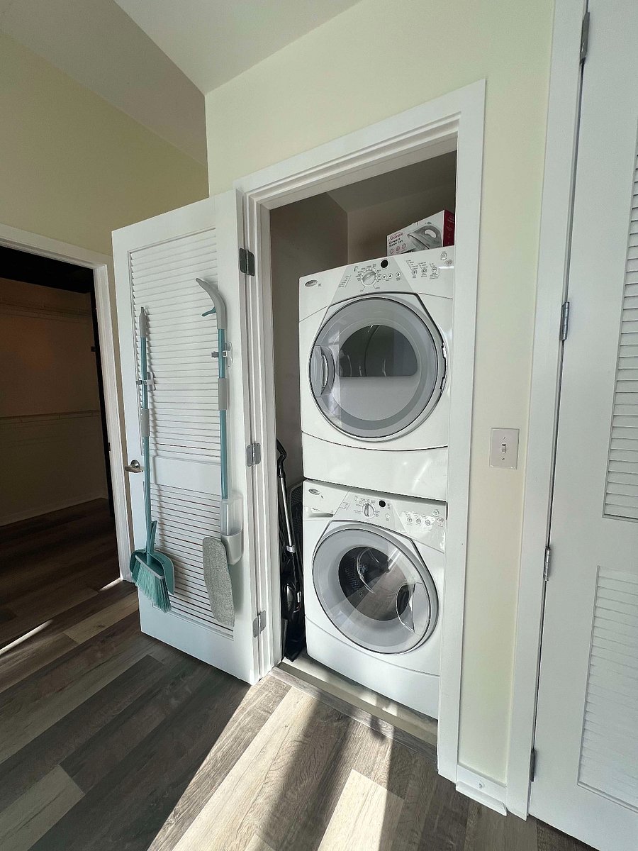 In-unit Washer and Dryer