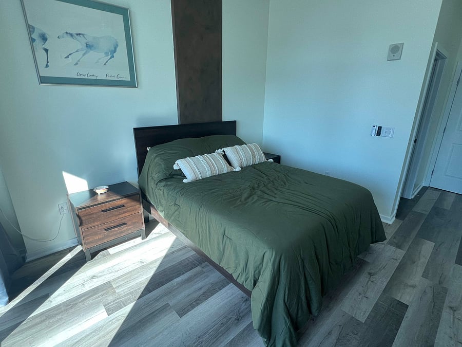 Queen size bed