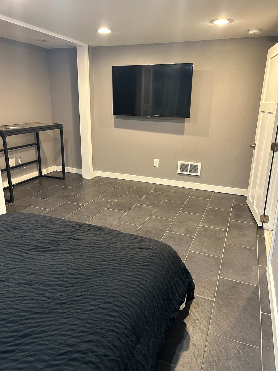 Bedroom #2 w/ closet & desk computer niche