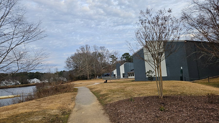 The clubhouse near the lake.