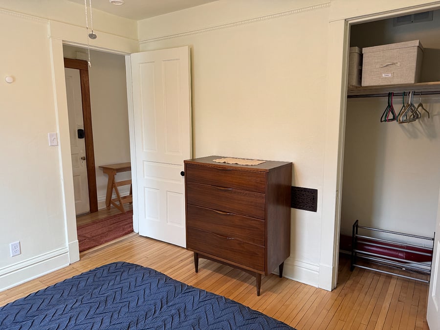 Furnished Finder property 811607_2 photo 18