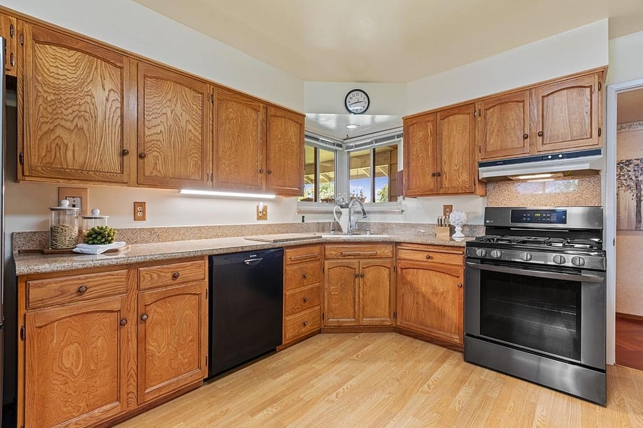 Furnished Finder property 811645_1 photo 16