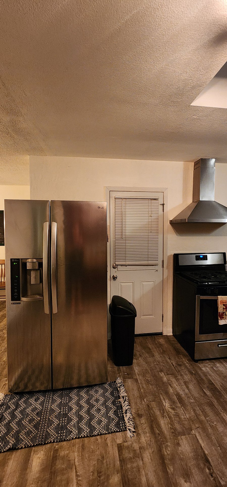 Furnished Finder property 811652_2 photo 9