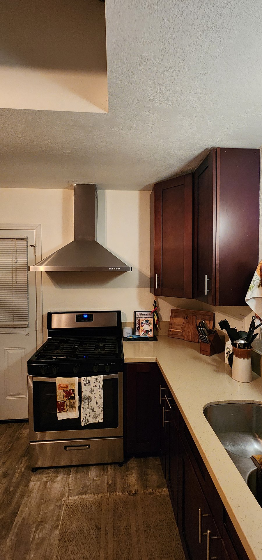 Furnished Finder property 811652_2 photo 10
