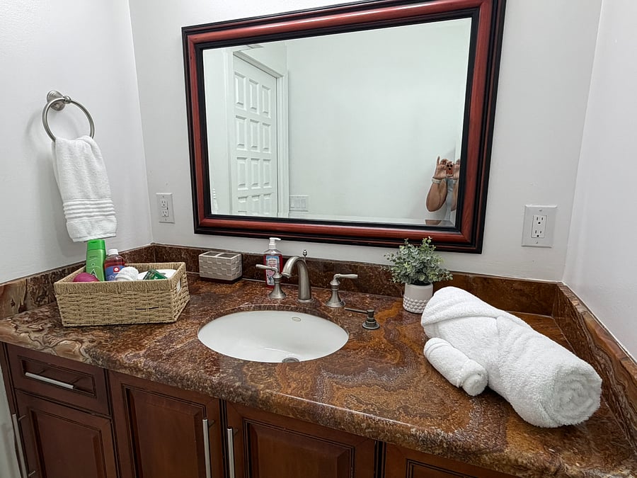 Furnished Finder property 811659_2 photo 11