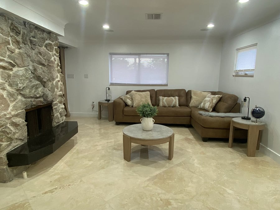 Furnished Finder property 811659_2 photo 17
